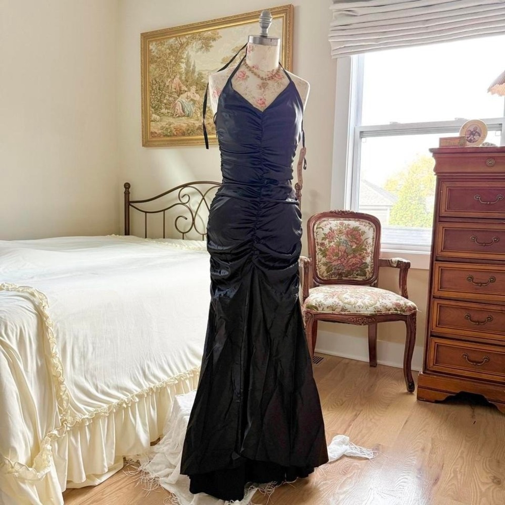 Let's Fashion‎ black halter formal prom dress size small Y2K